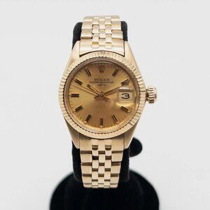 Rolex Date Champagne 18k Yellow Gold Watch Ladies